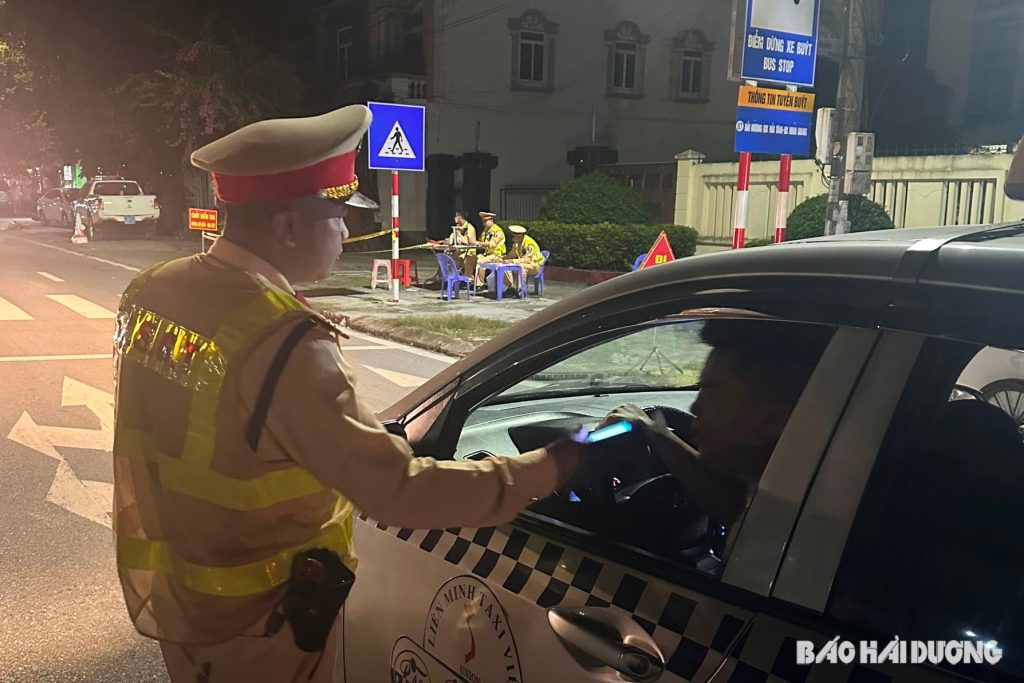 Lái xe sau khi uống rượu, gây tai nạn, một người đàn ông ở Chí Linh bị phạt 57 triệu đồng
