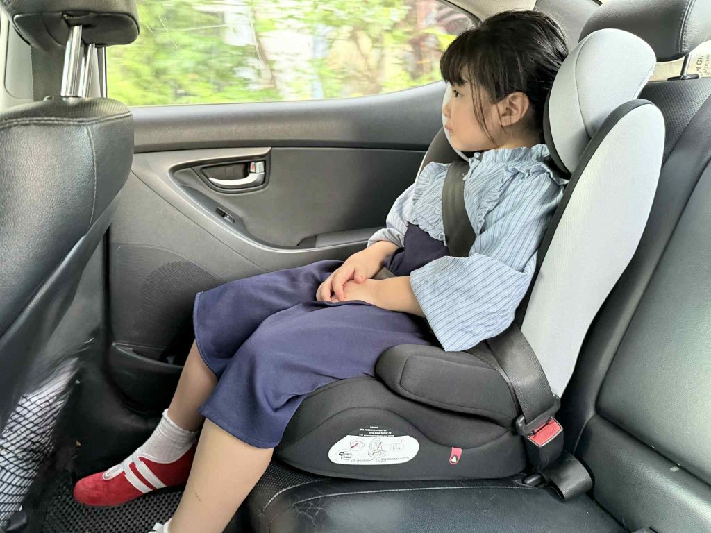 Từ 1-1-2026: Chở trẻ em dưới 10 tuổi trên xe ô tô phải có thiết bị an toàn Từ 1-1-2026: Chở trẻ em dưới 10 tuổi trên xe ô tô phải có thiết bị an toàn