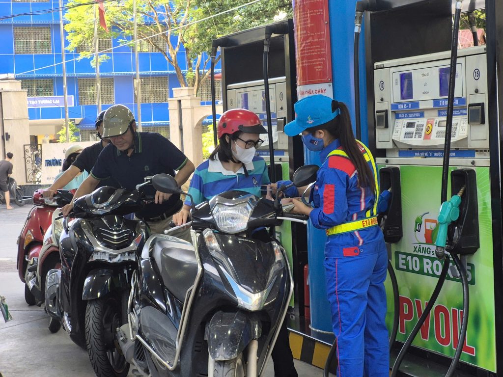 Chính thức: Từ 1/6/2026, xăng sinh học E10 sẽ được bán trên toàn quốc Chính thức: Từ 1/6/2026, xăng sinh học E10 sẽ được bán trên toàn quốc